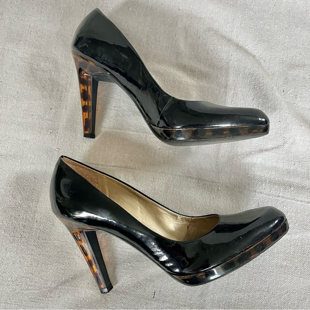 Jessica Simpson Patent Leather Pumps with Lucite Animal Print High Heels - Picture 6 of 13
